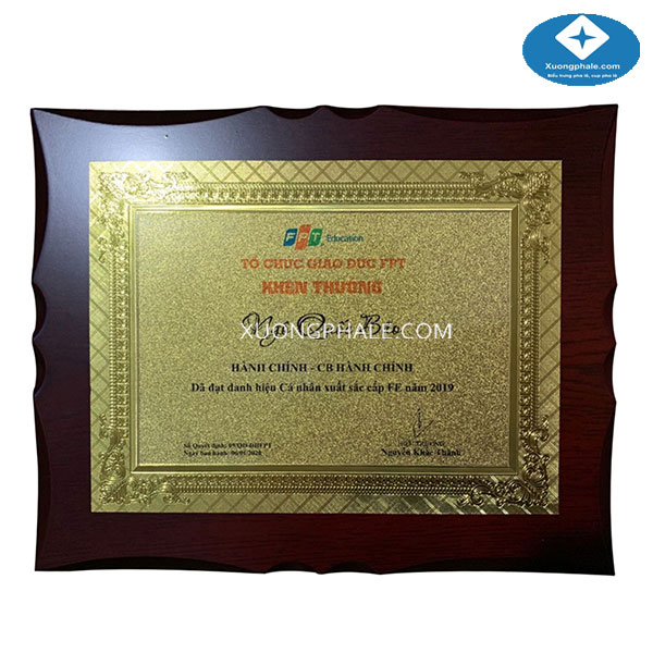 Xưởng-sản-xuất-pha-lê
