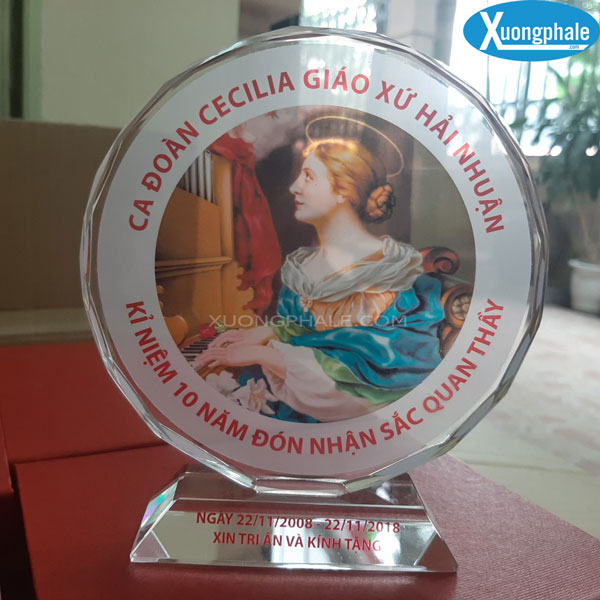 Xưởng sản xuất pha lê