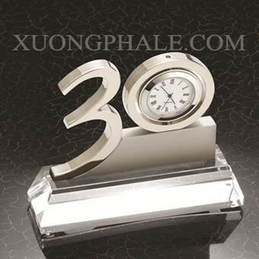 Xưởng sản xuất pha lê