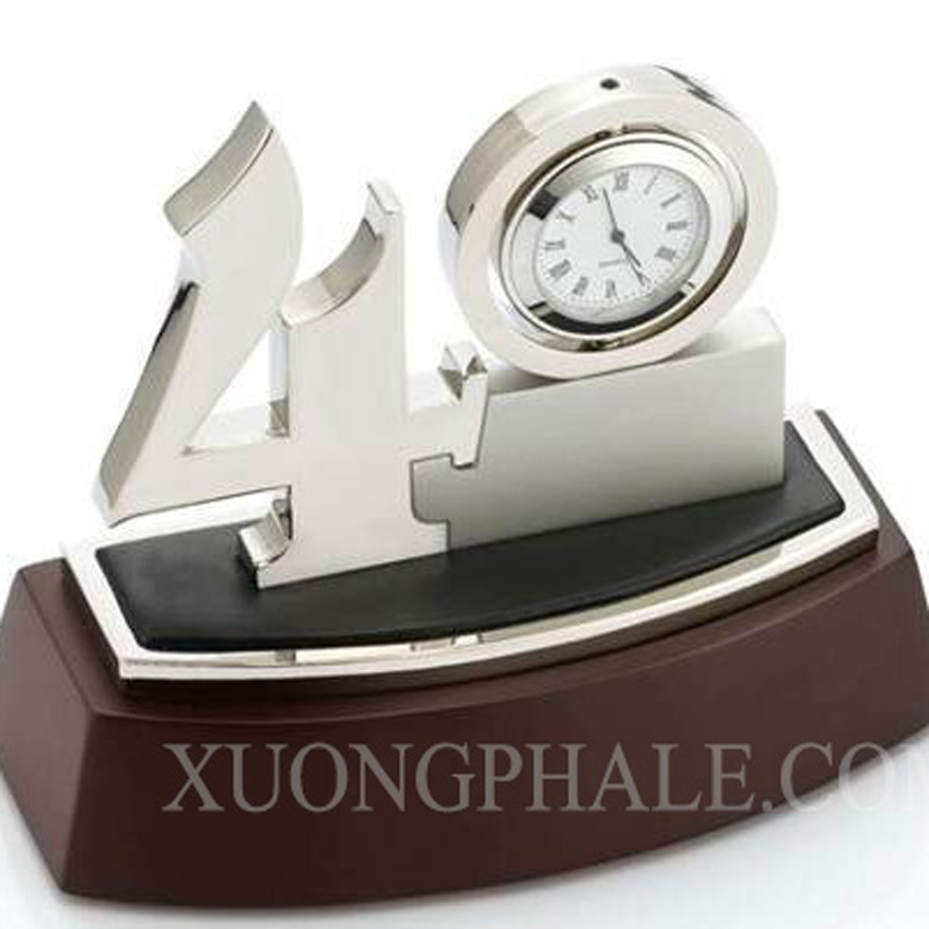 Xưởng-sản-xuất-pha-lê